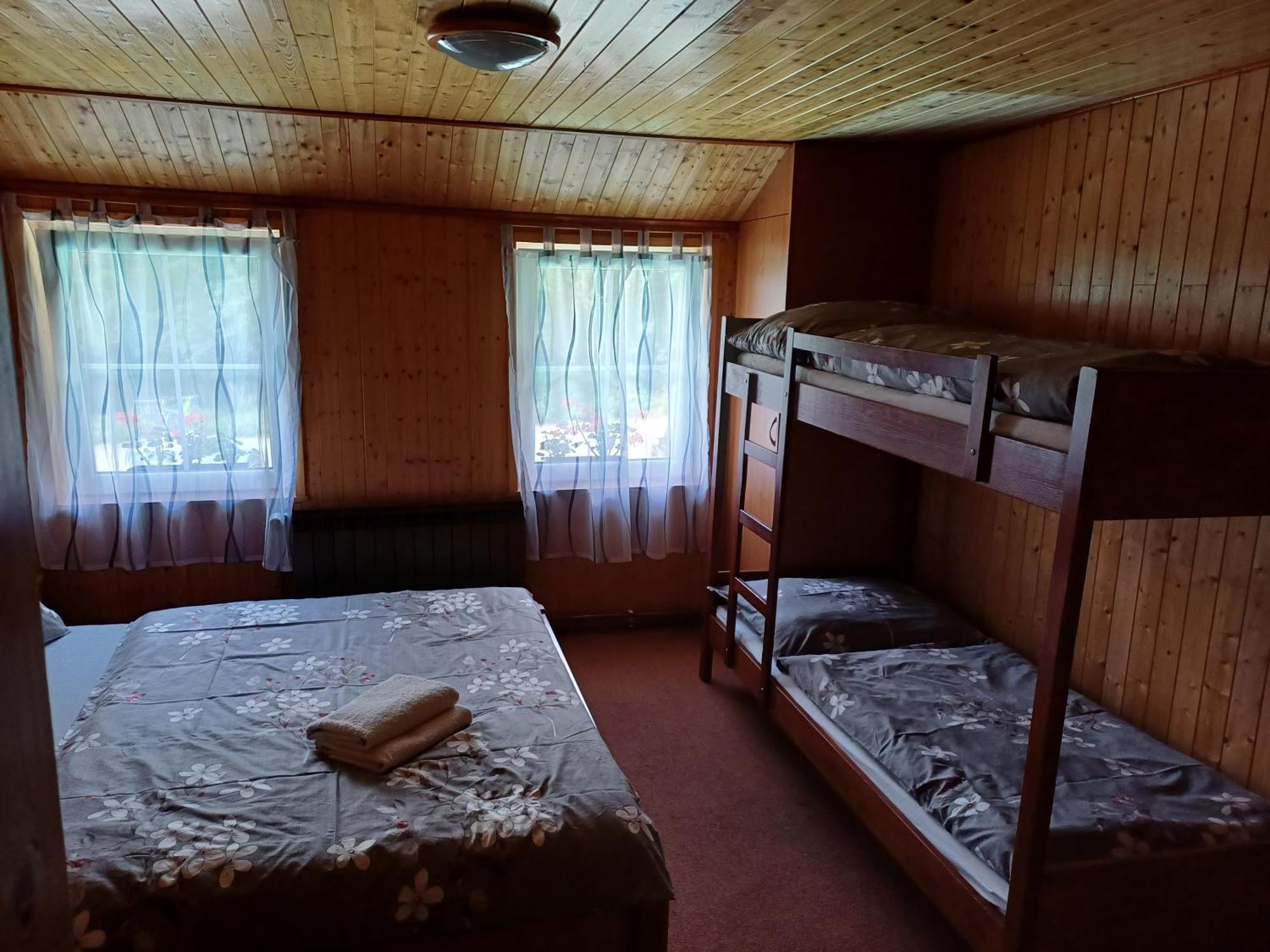 Prazova Bouda Hotel Dobré Eksteriør billede